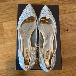 Badgley Mischka ‘Gigi’ bridal flats